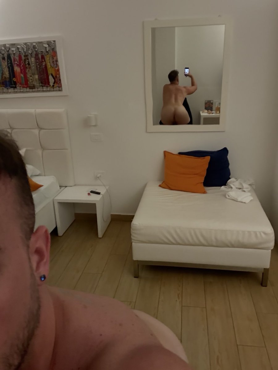 errebi1998's tweet photo. Repost per averlo in faccia 🍑🍑🍑

#chudai https://t.co/qCxXfgqnK5