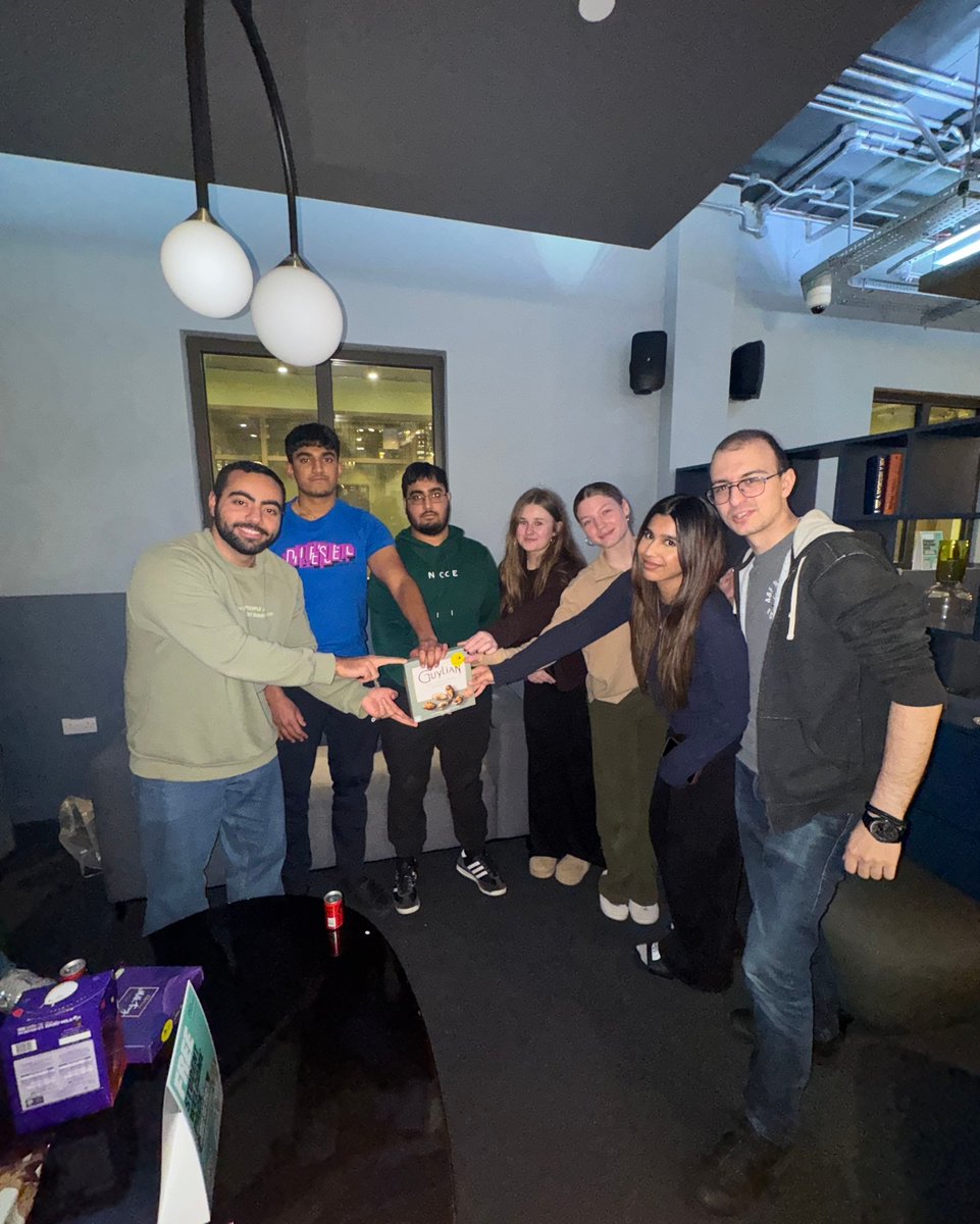 King's Residences tweet media