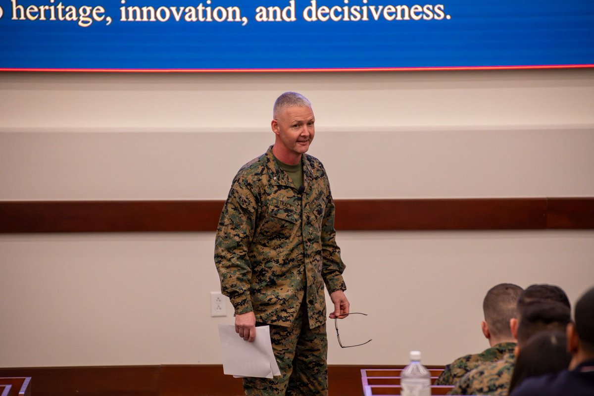 USMC College of Distance Education and Training tweet media