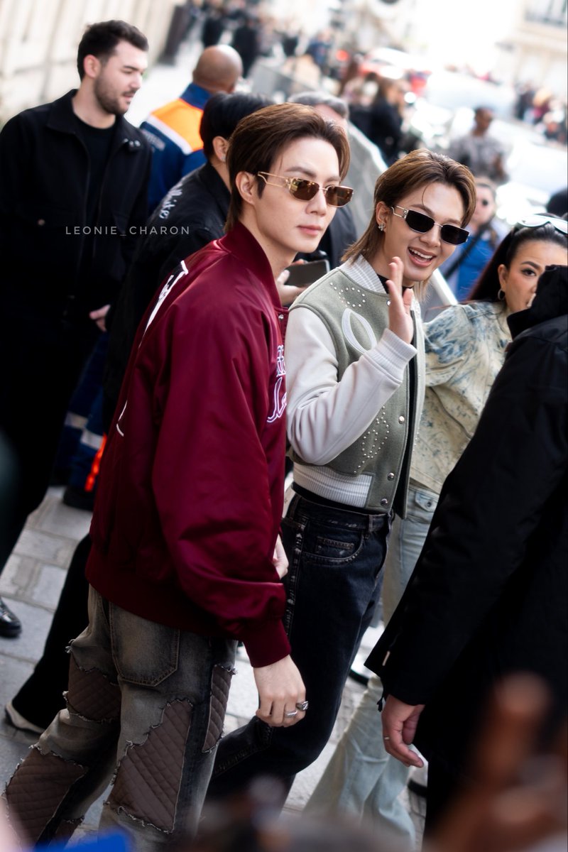 CharonTurpin's tweet photo. Zee and NuNew for Off White 
Women Fashion Week in Paris F/W 27

Tous droits réservés, ne pas utiliser sans autorisation / All rights reserved, Do not use without agreement

#OffWhitexZeeNunew #ZeePruk #NuNew #OffWhite #bl 
@CwrNew @zee_pruk https://t.co/8wJp7t0Inq