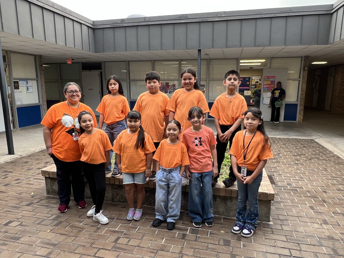 Thompson Elementary LMC tweet media