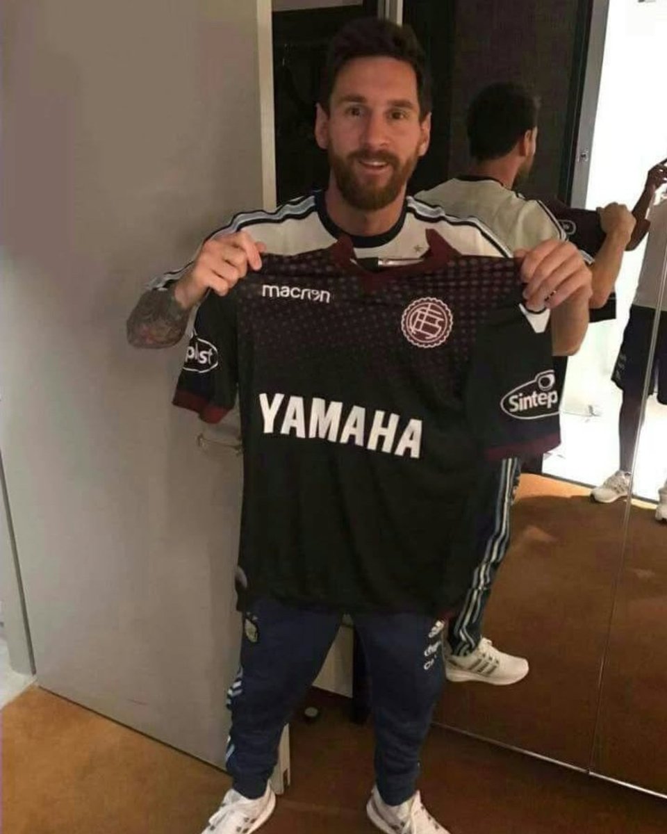 Lanus No context 🇱🇻 tweet media
