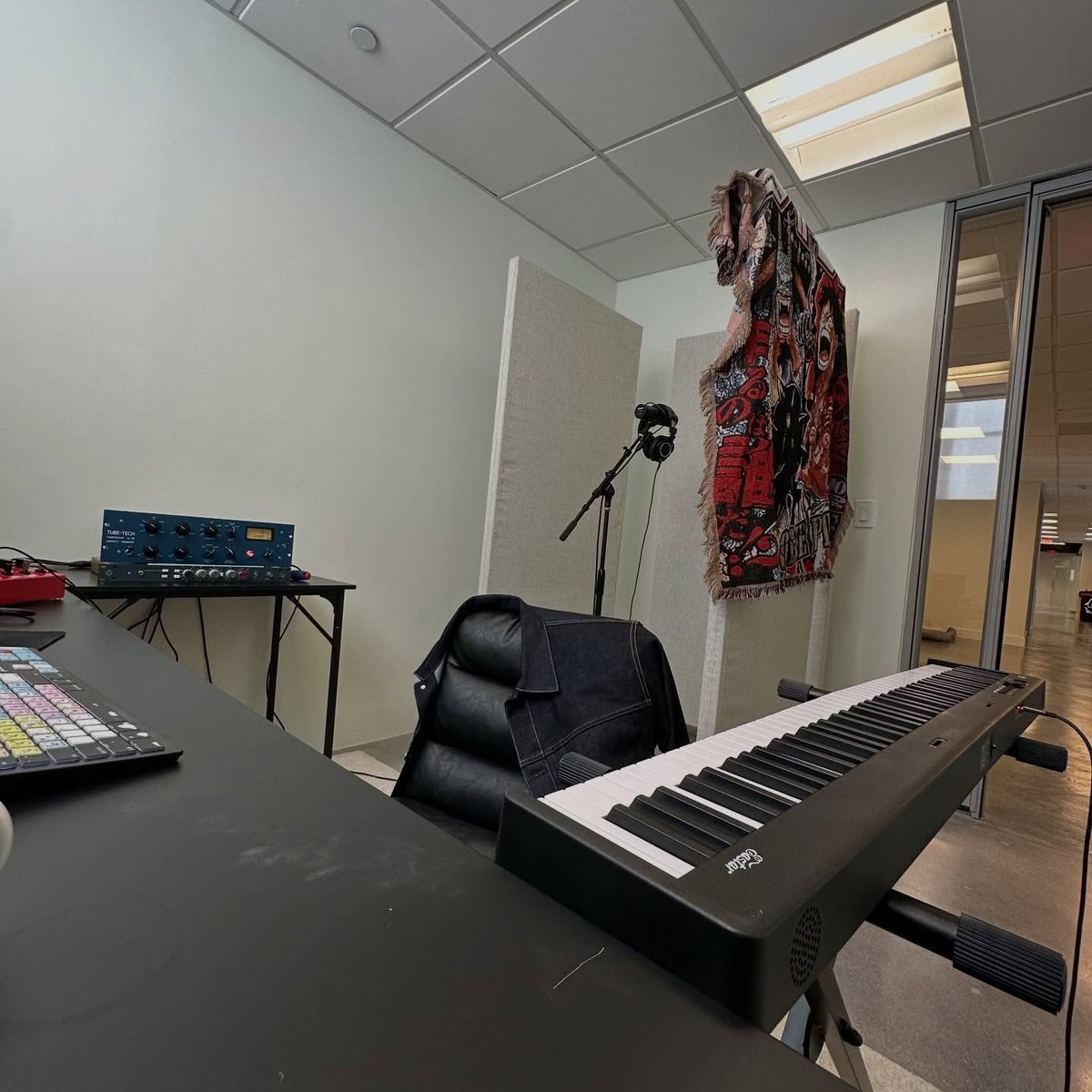 The Weeknd Access tweet media