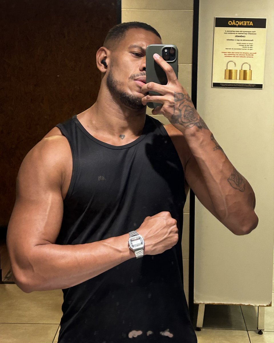 MIKE SILVAN tweet media