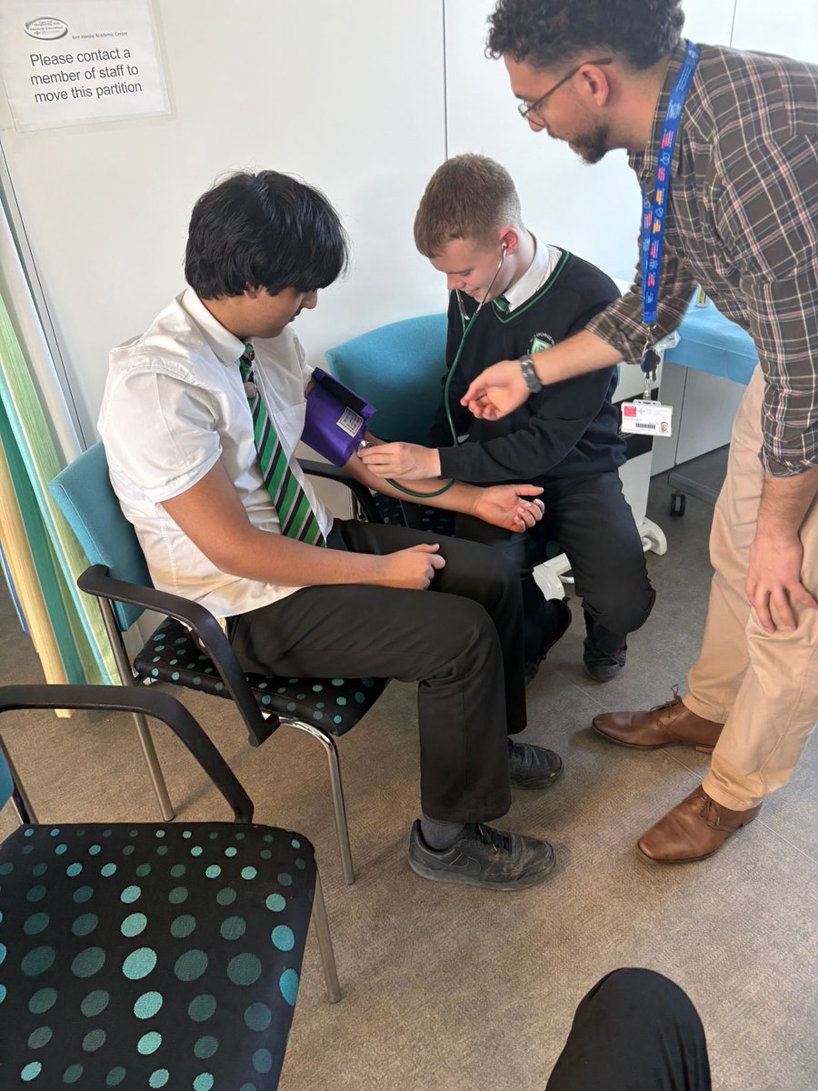 Miss Winfield tweet media