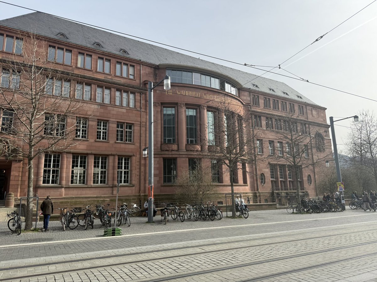 MarcBesselink's tweet image. Wonderful 45th meeting German Pancreas Club 🇩🇪 #Freiburg
Presented the short and long term outcome of #surgery for #chronic #pancreatitis #ESCAPE @pancreatitis_nl 

✅Surgery better pain relief than endoscopy
✅Surgery also better patient satisfaction
✅#PANACOTTA RCT underway: