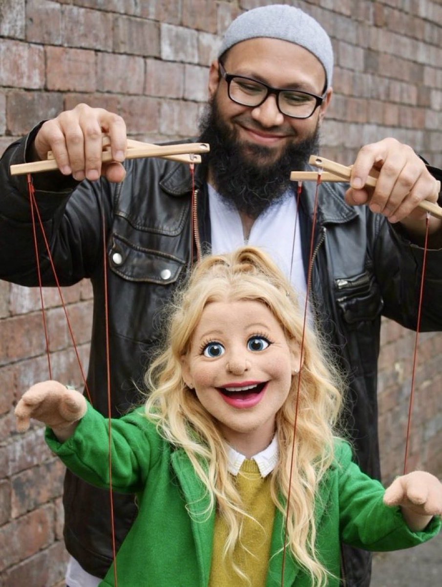 Sir_LarfaLot tweet media