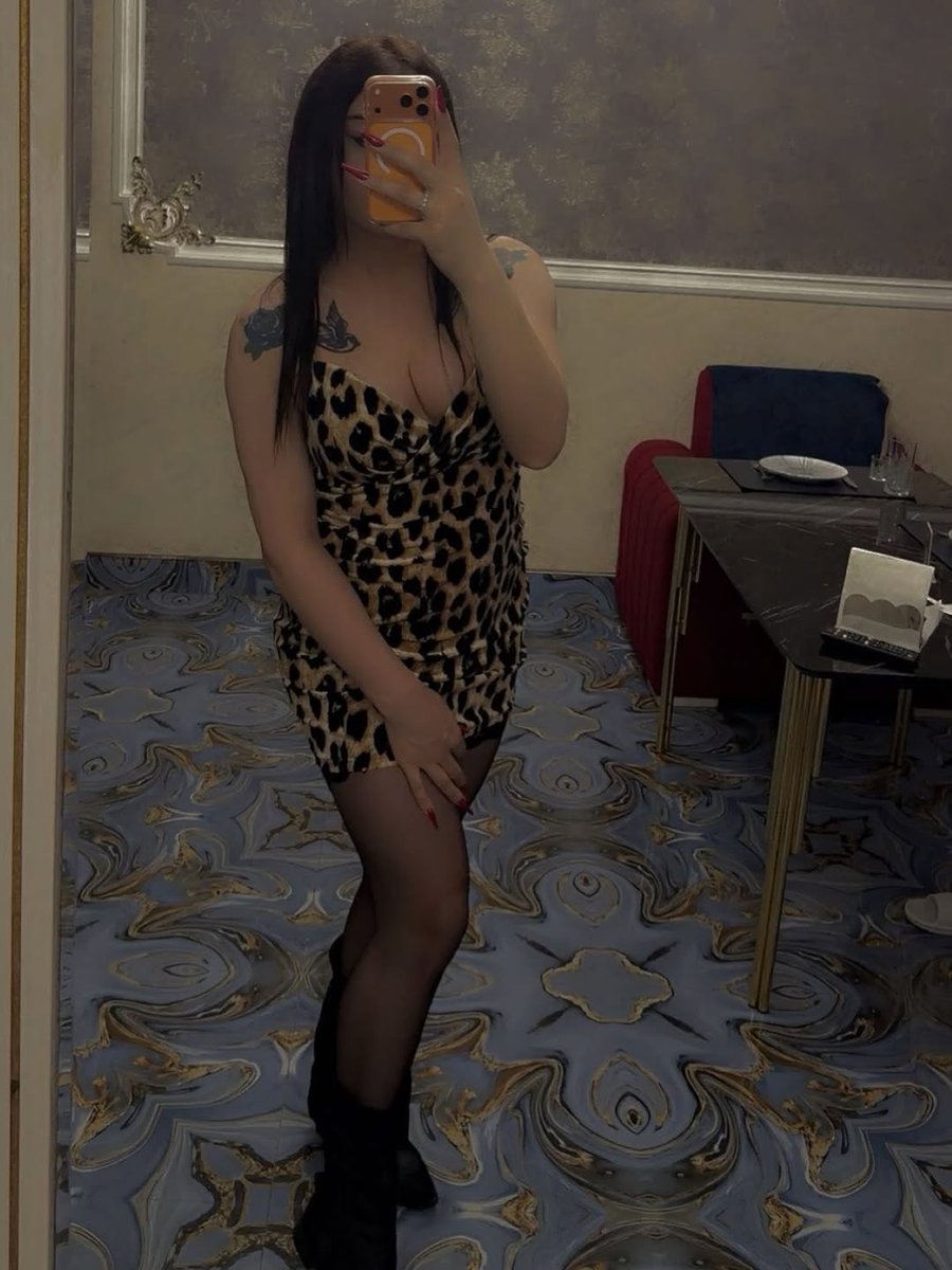 pooja30cam's tweet photo. Cam show services. DM if you are interested and real meet in Hyderabad https://t.co/RUn57gAmNc