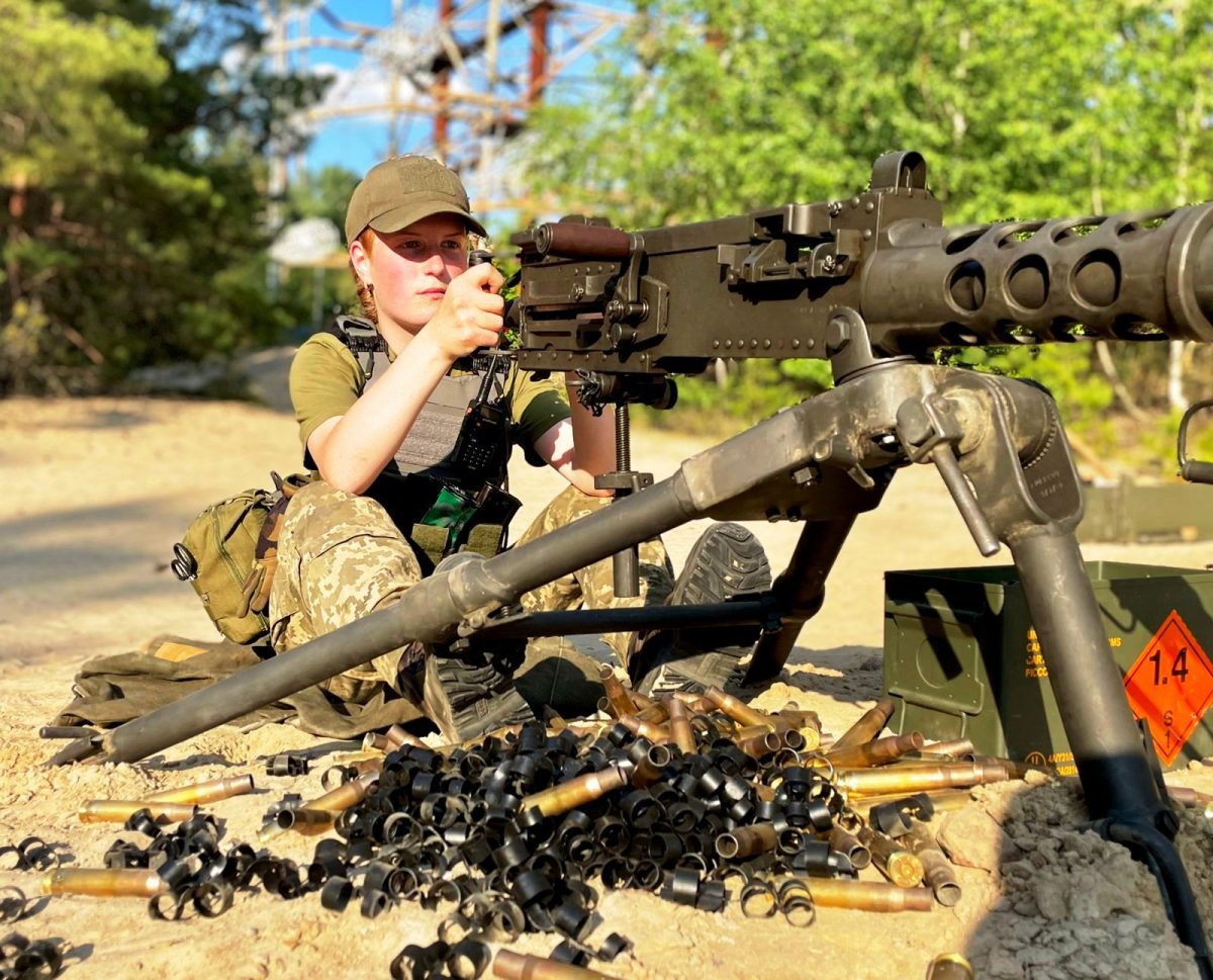 Добрий вечір,|друзі! 
Подяка і хвала мужнім, відважним, нескореним і незламним захисникам та захисницям України!Бережи їх, Боже! 💙💛♥️