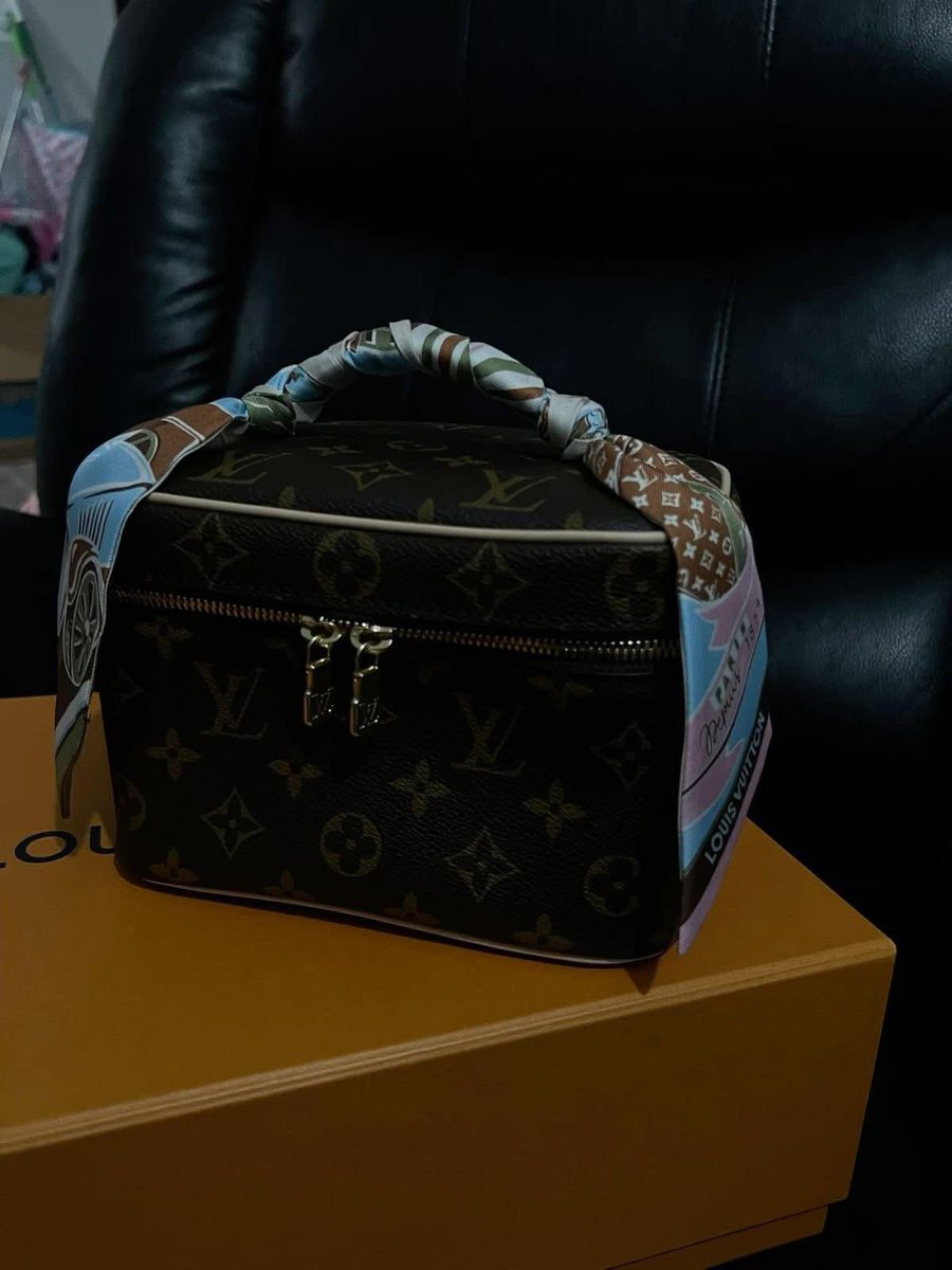 NunnieTheG's tweet photo. Think it’s time I treat myself 🤎😮‍💨 https://t.co/KpzQUDLGth