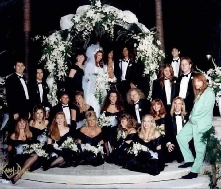 Thethe🍎🧛 tweet media