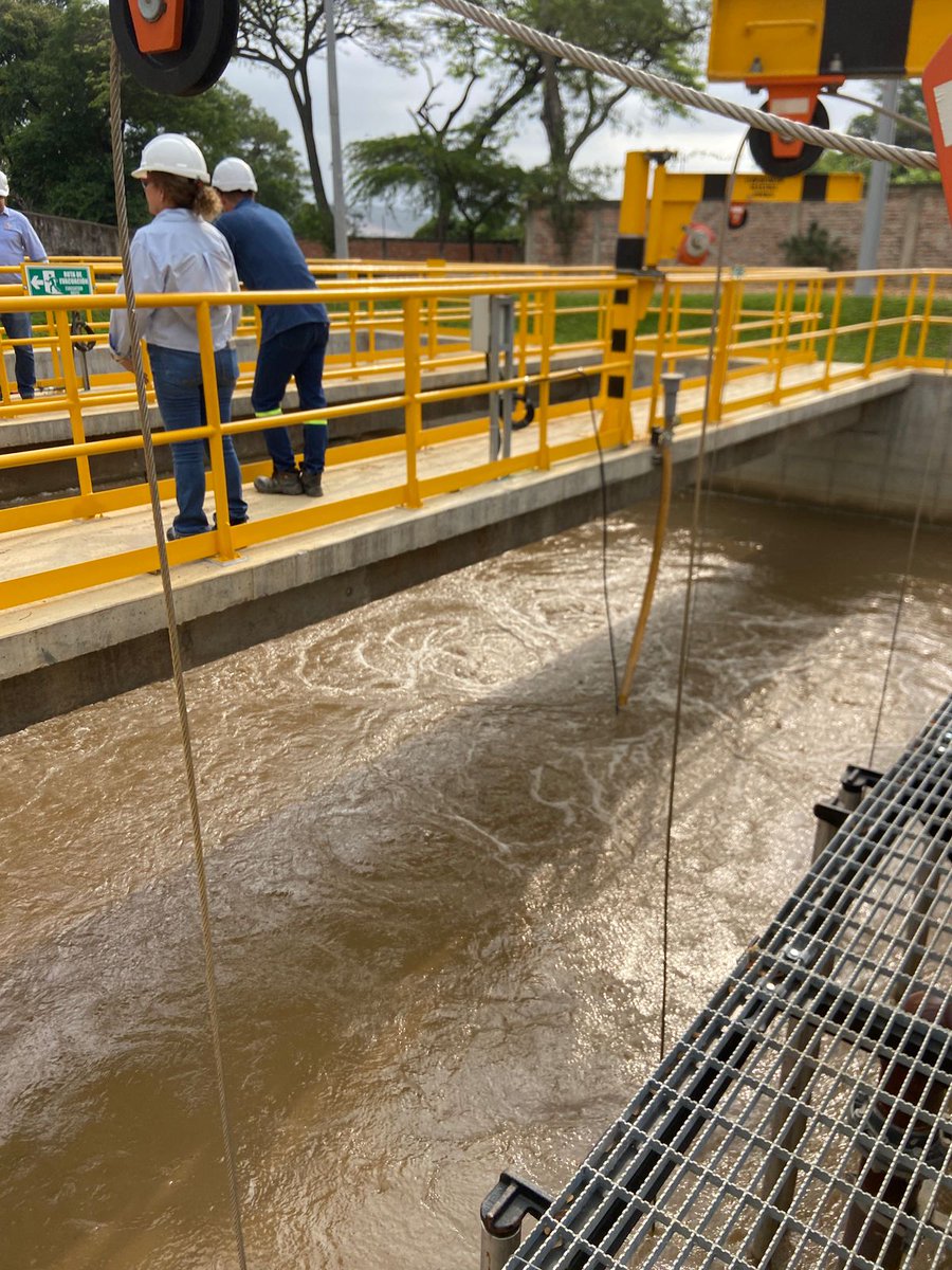 CucutaEis's tweet photo. El módulo SP3 del Acueducto Metropolitano, ubicado en el sector Pórtico, operó al 100% durante la jornada final de pruebas del Sistema de Tratamiento de Lodos (STL), un paso clave para fortalecer la sostenibilidad ambiental y la eficiencia en el proceso de potabilización del agua https://t.co/SFT0v4esxt