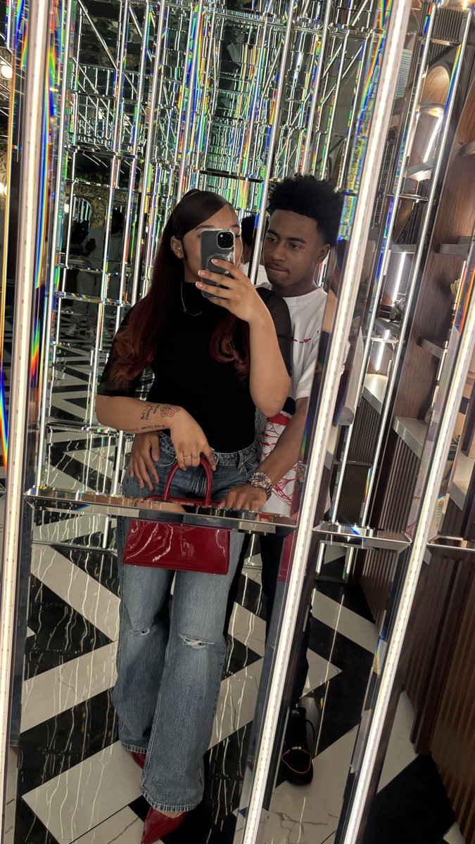 kaaiiyaaa_'s tweet photo. I’ll run to the moon and back for you if I had to! I love you so much my heart, forever 🫶 https://t.co/qhsxpMwcIc
