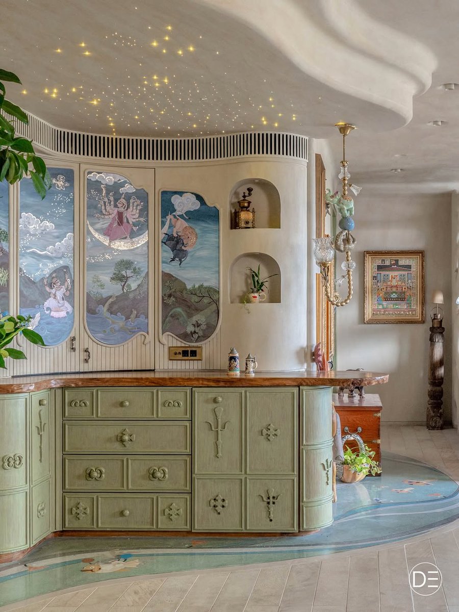 namasteFirst tweet media