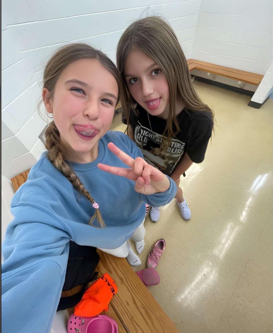 Maddy 🌞 tweet media