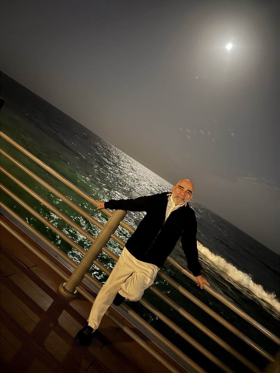 Hyder Azam tweet media