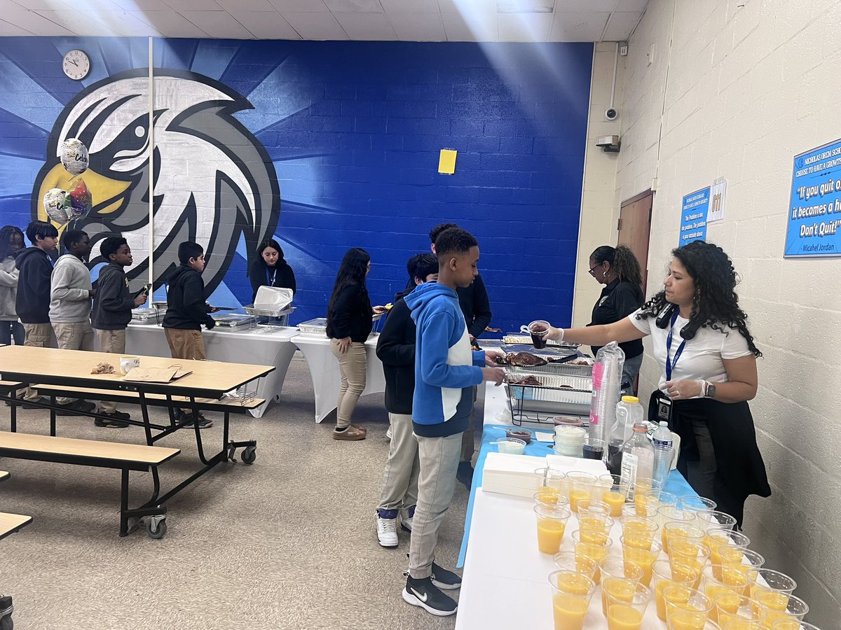 Michelle Monroe tweet media