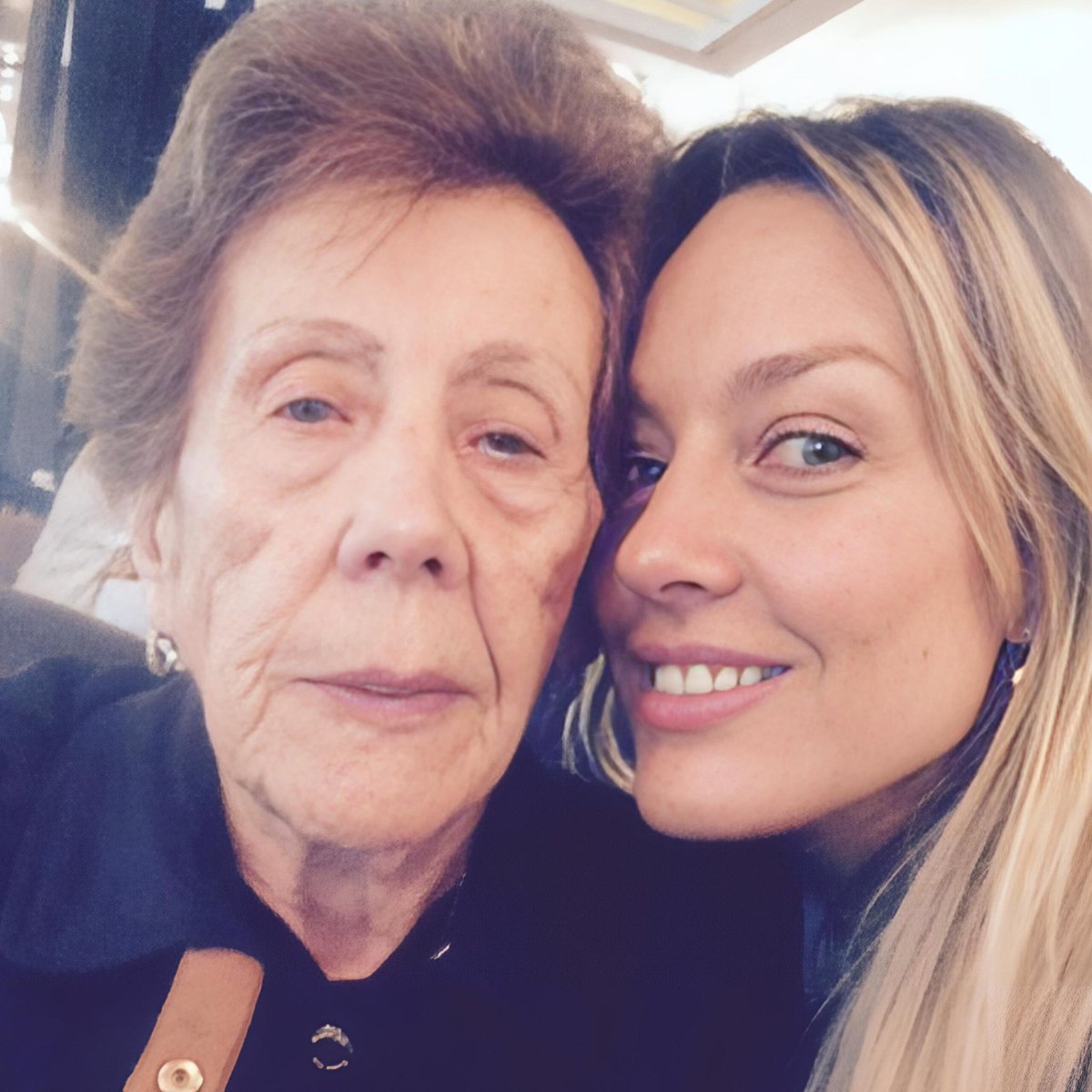 FEY ARMY OFICIAL tweet media