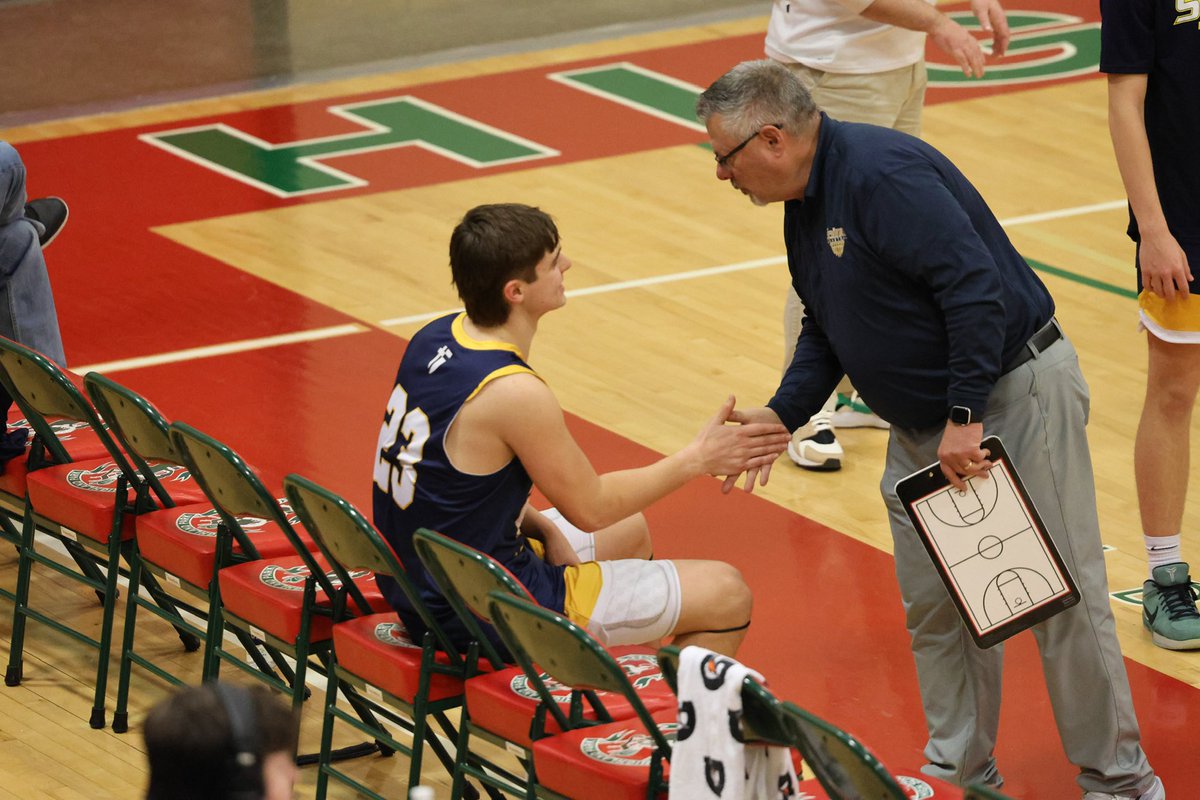 Nic Sabers tweet media