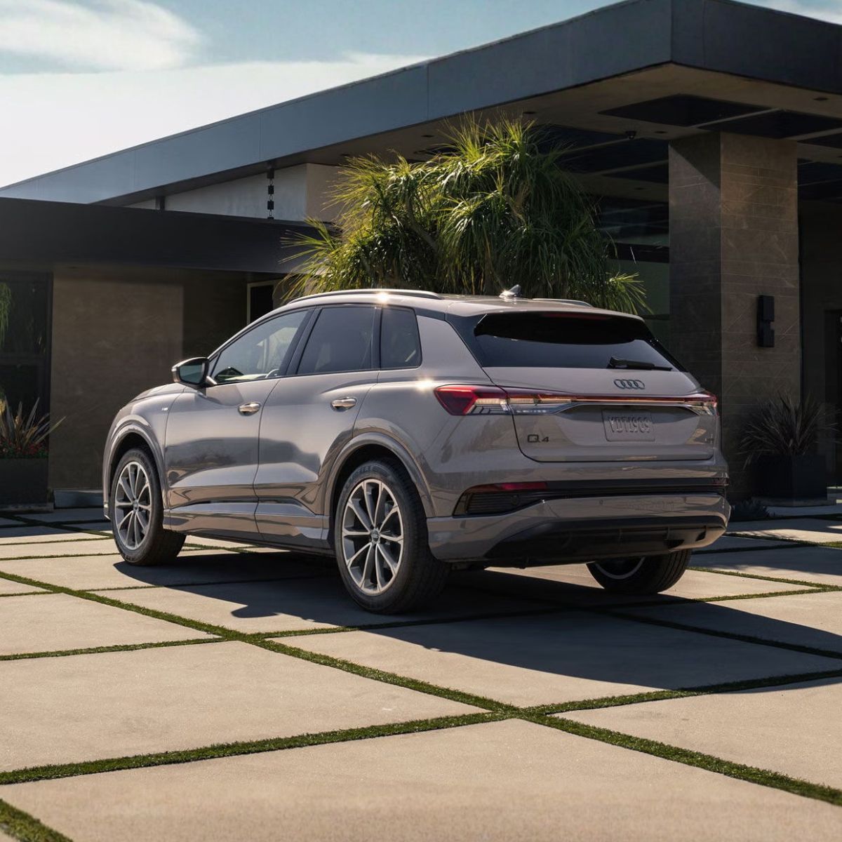 Audi Fort Lauderdale tweet media