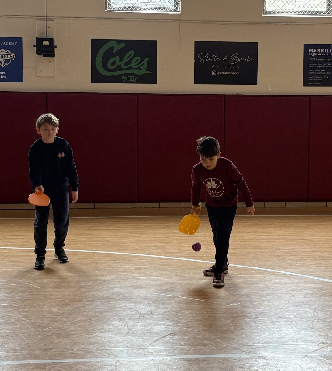 MrsV_TeachCoach's tweet photo. Lifelong sports are SO important- learning a new game at SMK.. pickleball! Safe to say it’s a hit!! #LifelongSports #ElementaryPhysEd #PhysEd https://t.co/Uv8RJxLOIu