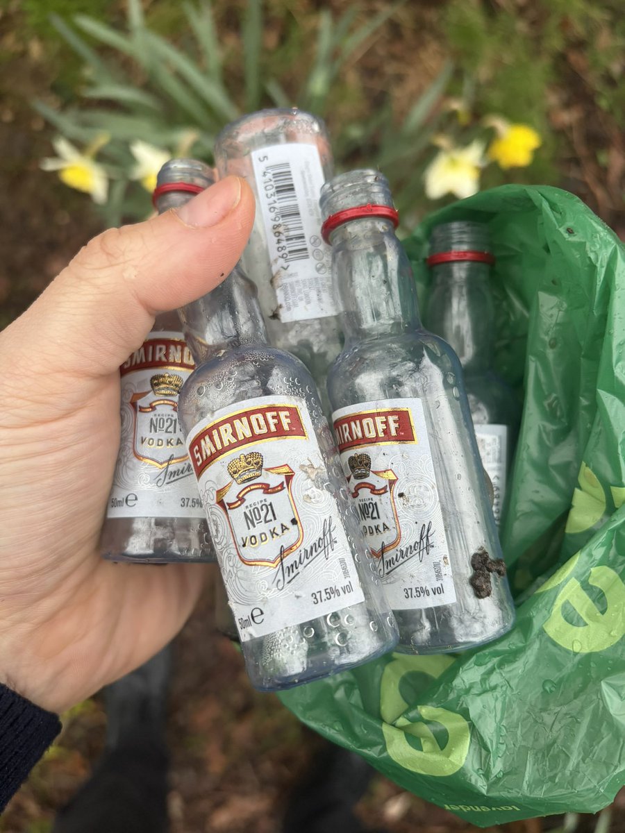 Aaron Bastani tweet media