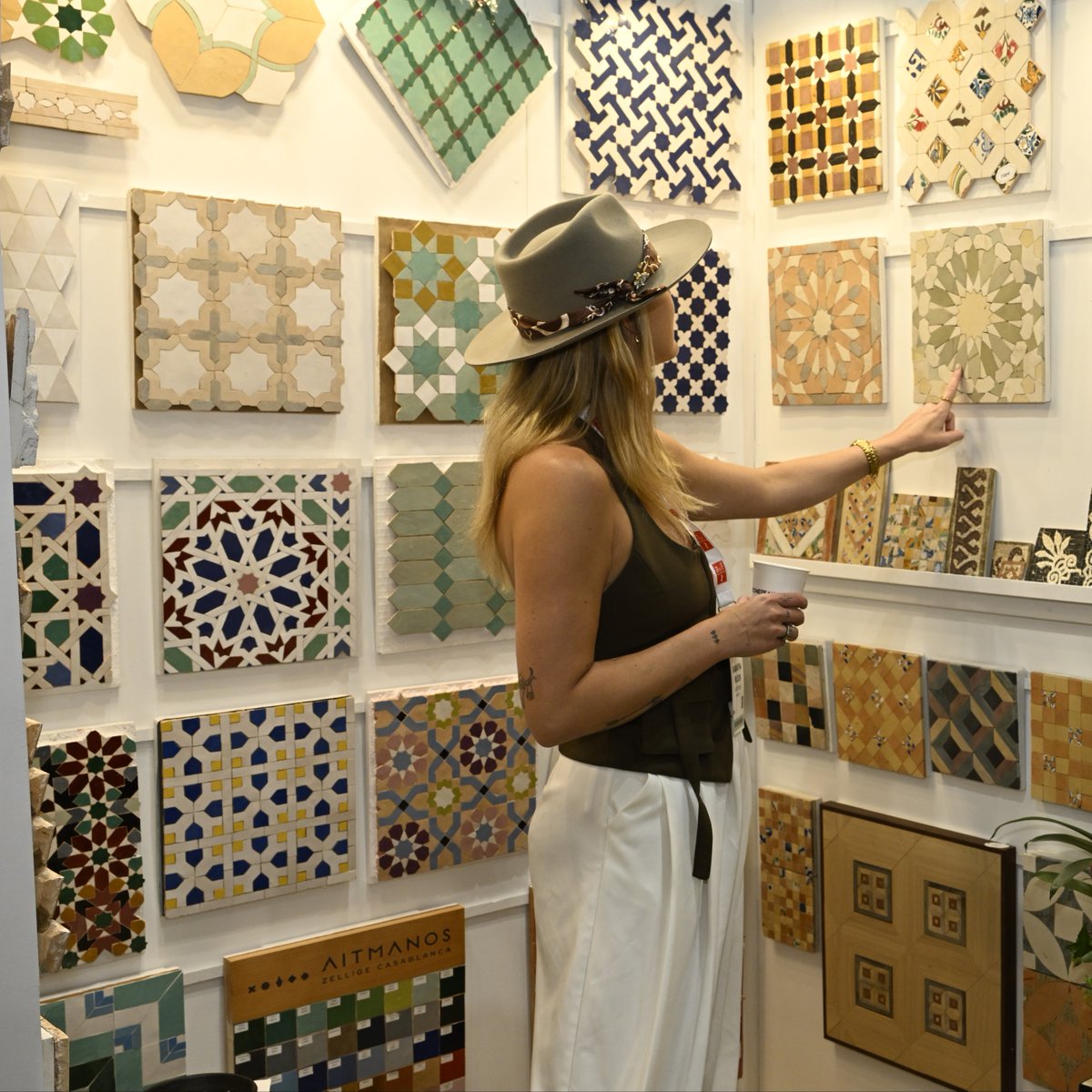 Azure Magazine tweet media