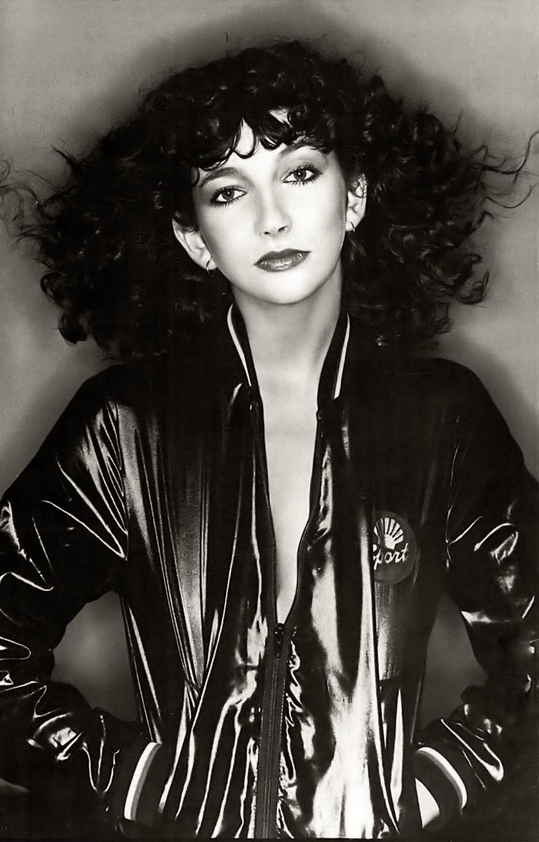 Kate Bush: On Location - a new book tweet media