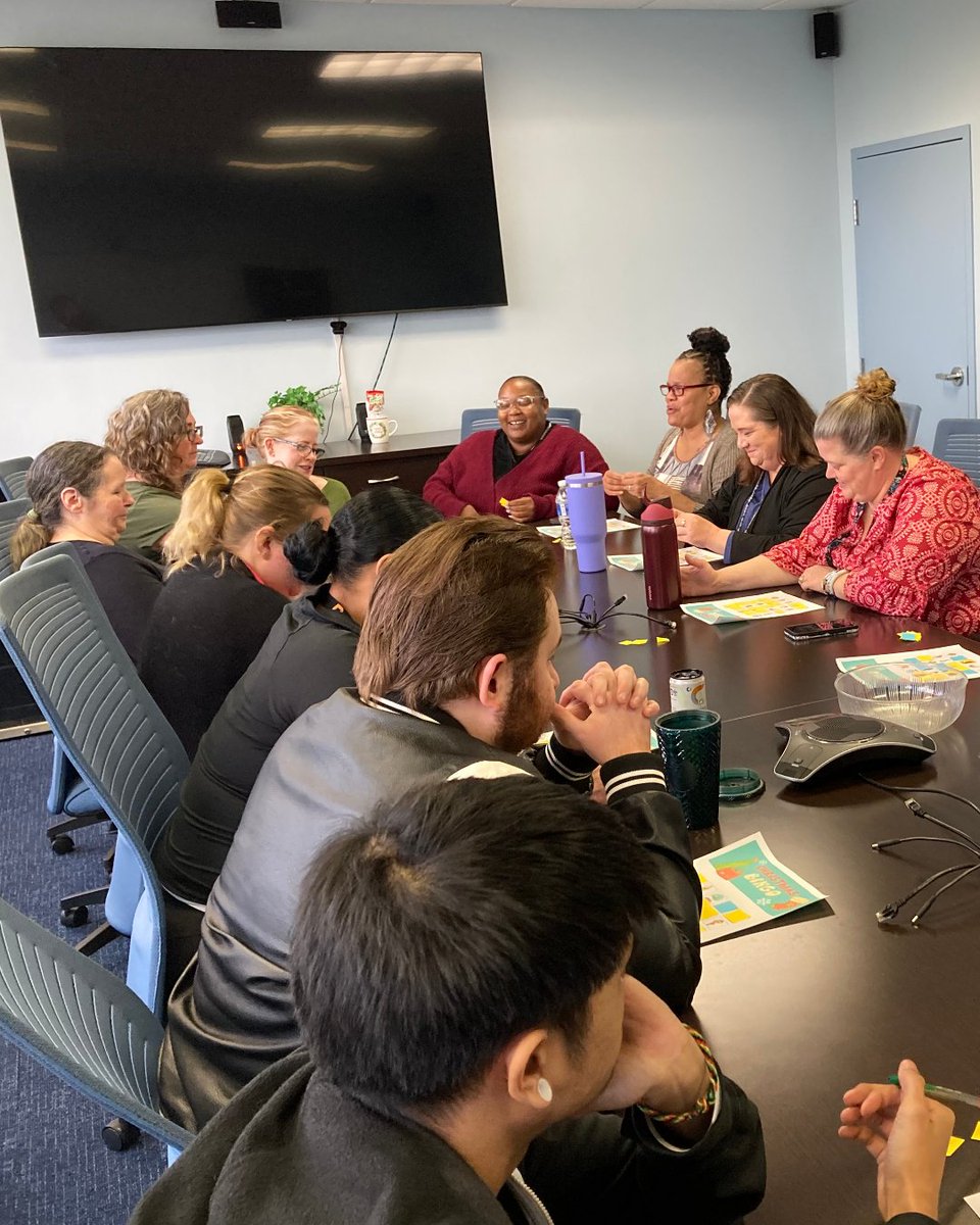 FreightCenter tweet media