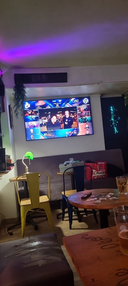 Ultras Solary Paris tweet media