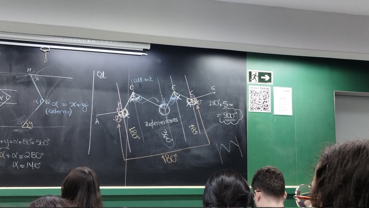 bea ♡ voltando tweet media