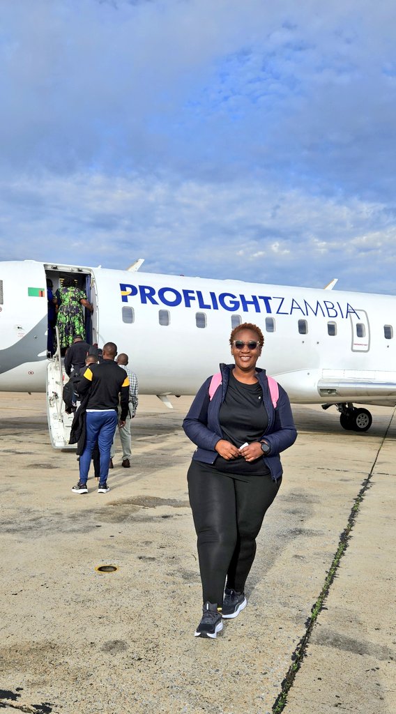 Ngoza 💋 tweet media