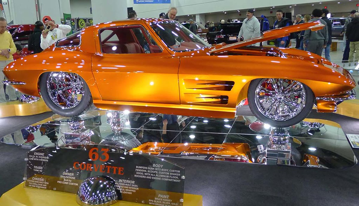 CorvetteBlogger's tweet photo. [PICS] Corvettes Steal the Show at the 2026 Detroit Autorama https://t.co/kG71KFK3jS #Corvette #DetroitAutorama https://t.co/ANWntmBDbr