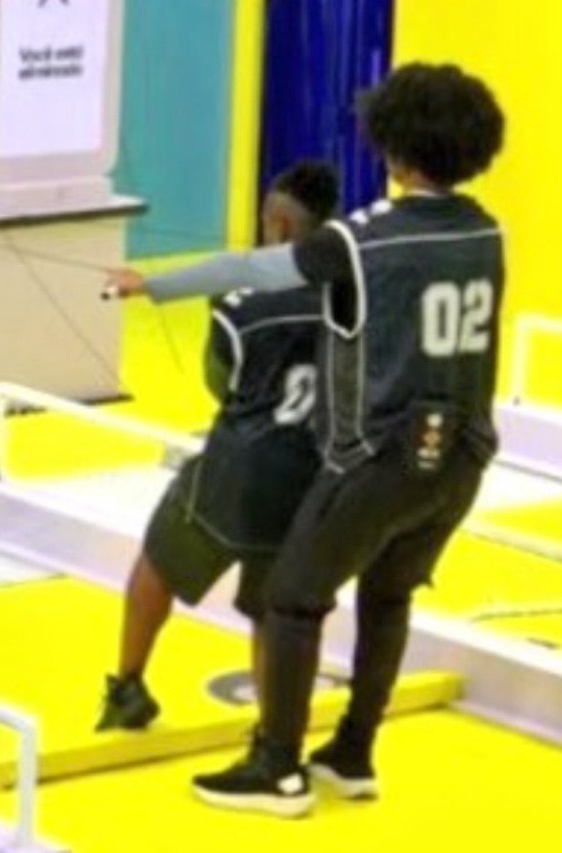 Desvirtu@do tweet media