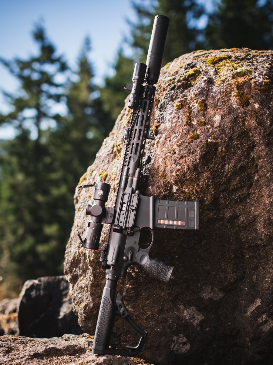 Daniel Defense tweet media