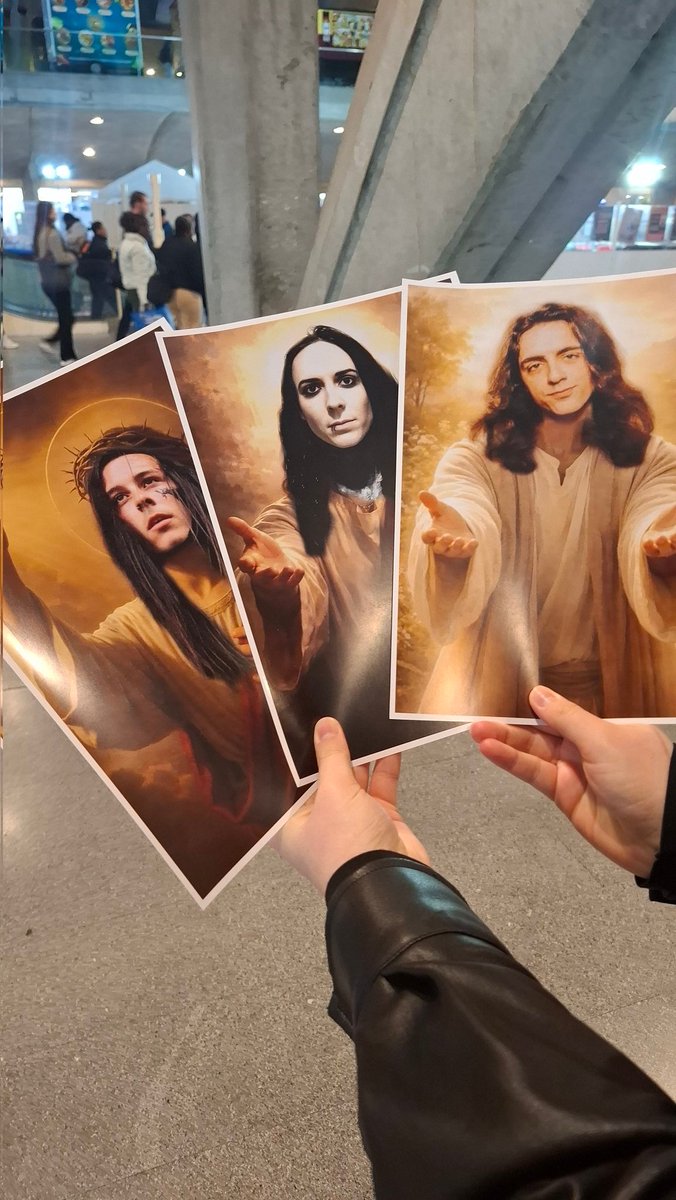 batsyxhorror's tweet photo. you all are welcome to join our religion https://t.co/Xf6pzuwrmr