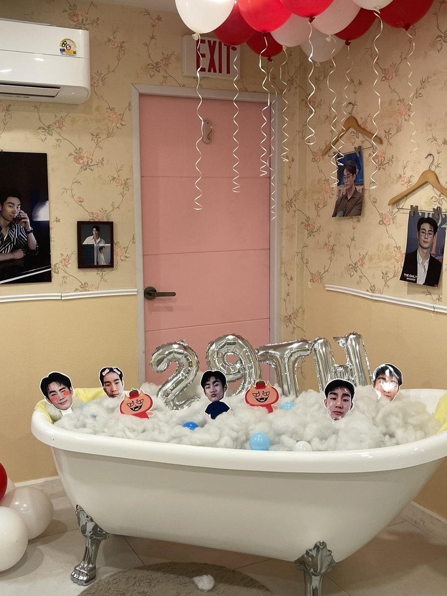 2SETTLE PLAYROOM tweet media