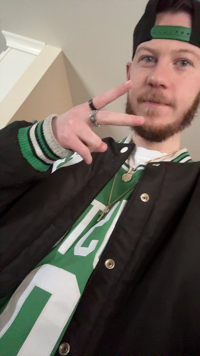 CJNolan34's tweet photo. Fit check Celtics Nation! #BacktoZero ☘️☘️ Tatum is back! https://t.co/Om545qua0H