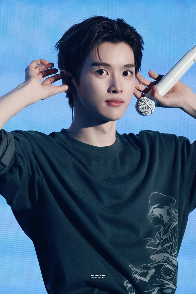 Enchanted. tweet media