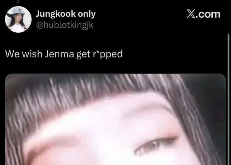 Chloe tweet media