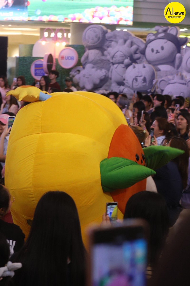 "ใจดี" ร่วมสร้างสีสัน ในงาน GRAND OPENING THE MALL LIFESTORE SUMMER-CATION "HOUSE OF FRIENDS"

#JAIDEE
#THEMALLLIFESTORESUMMERCATION
#SUMMERCATION 
#HOUSEOFFRIENDS