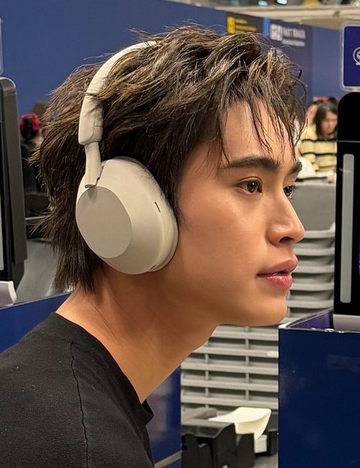 โหหหหหหหหหห

GEMINI BOUND FOR CHANEL FW26
#CHANELXGEMINI
#CHANELFallWinter
#CHANELShow
#Gemini_NT