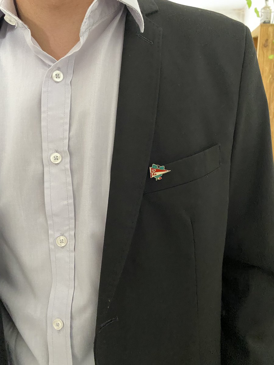Jkngiani's tweet photo. Perdí la batalla, ensucie mi alma, baje las banderas, dormí con el enemigo, etc 🤢 https://t.co/NWuZZdH5O5