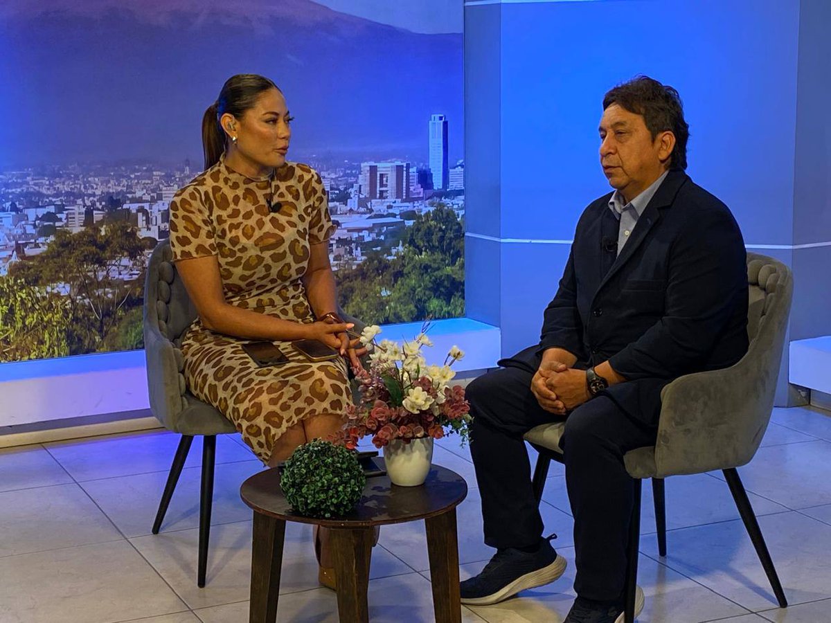 DeporteGobPue's tweet image. 🎙️ ¡La emoción de la #CopadelMundo de #TiroConArco sigue presente en Puebla!

Mauricio García Castillo, encargado de despacho de la Secretaría de Deporte y Juventud, llevó la invitación  para que cada vez más poblanas y poblanos se sumen a vivir este gran evento internacional.