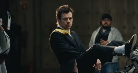harrystyles_th's tweet photo. MV American Girl 🎥❤️ #KATTDO 
https://t.co/w9vW0eplFE https://t.co/ZtxS0W7YdG