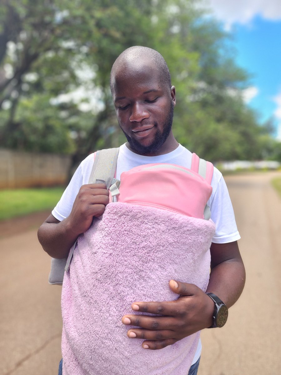 4Doors_MoreHoes tweet media