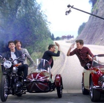 aleestyles91's tweet photo. does it ever drive                      just how fast
you crazy                                     the night
                                                        changes https://t.co/wo2g7NeL2d