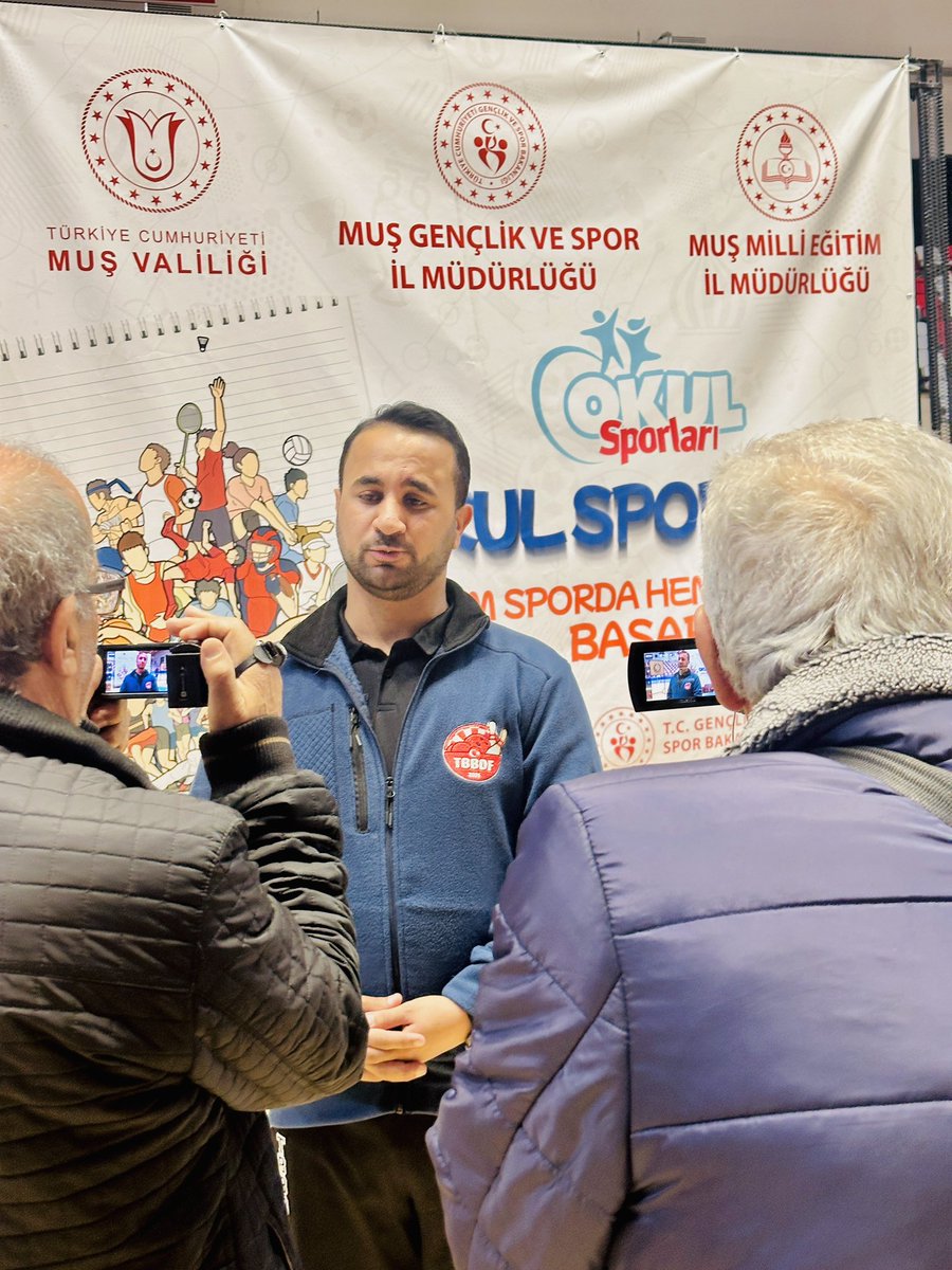 #DartHerYerde Muş’ta Okul Sporları Dart Tamamlandı… 

📍Muş Yeni Spor Salonu

2025–2026 Eğitim Öğretim Yılı kapsamında düzenlenen #GSBOkulSporları Dart İl Birinciliği müsabakaları, Yıldızlar ve Gençler (Kız-Erkek) kategorilerinde okulların yoğun katılımıyla tamamlandı.

Dereceye