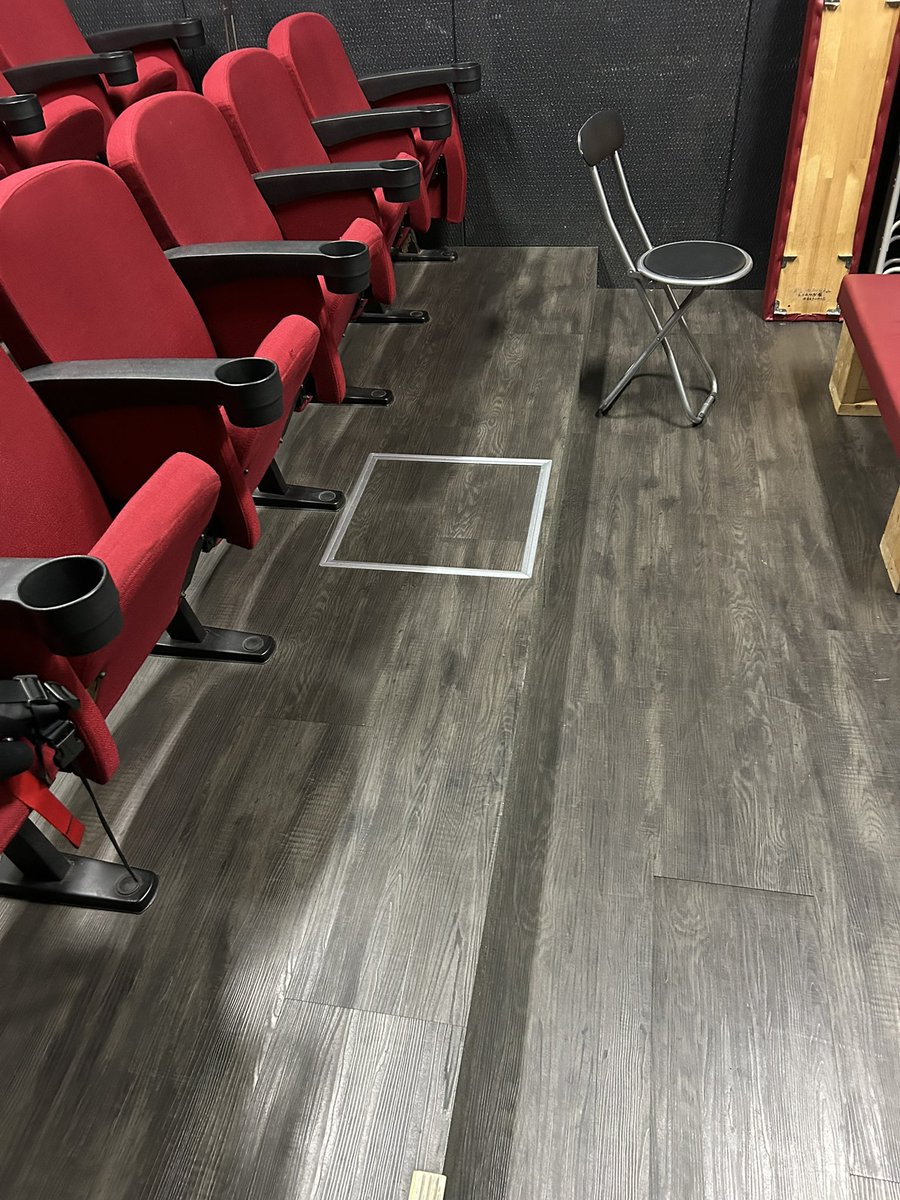 ヒロシニコフ (@toxicacidbath) / Posts / X