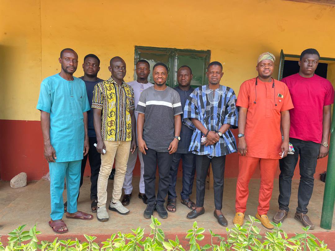 cleanaironea's tweet image. A brief meeting with members of the Savelugu Municipal Assembly to shine light on the @EuroGeosciences funded project ‘Communities for Earth’ #C4E in collaboration with @UDSGhana, @EPA_Ghana, + @IQAir. Cheers to Fuseini Mohammed for spearheading this important engagement.